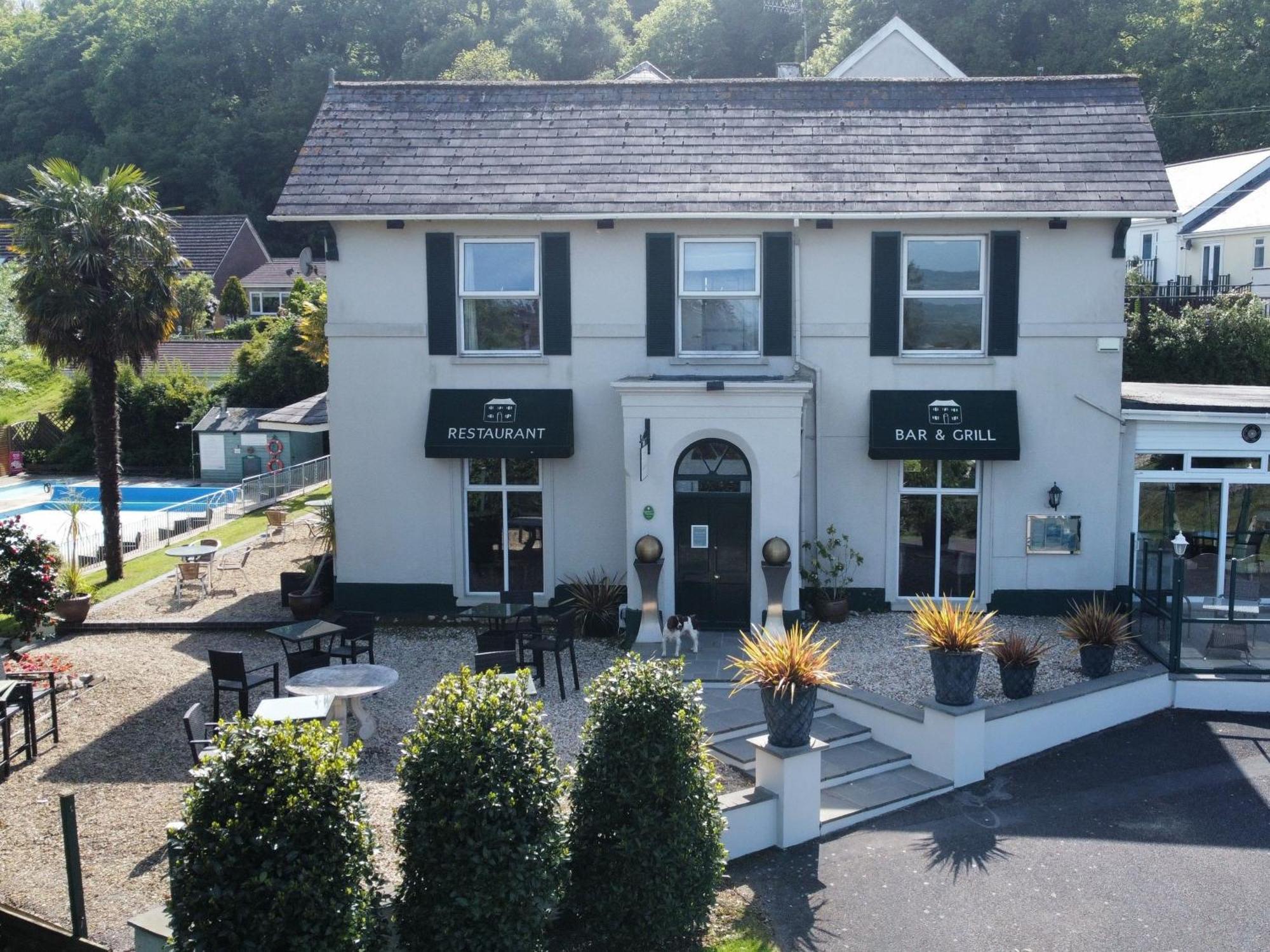 Fernhill Hotel Λάιμ Ρέγκις Εξωτερικό φωτογραφία