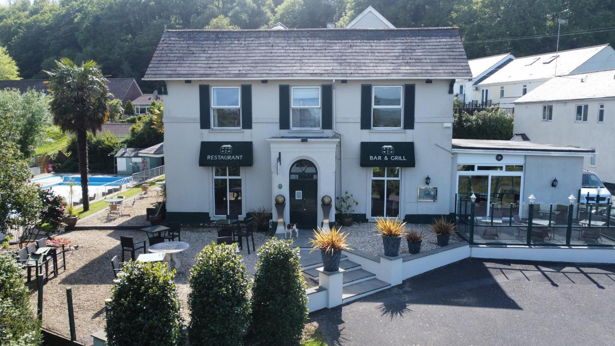 Fernhill Hotel Λάιμ Ρέγκις Εξωτερικό φωτογραφία