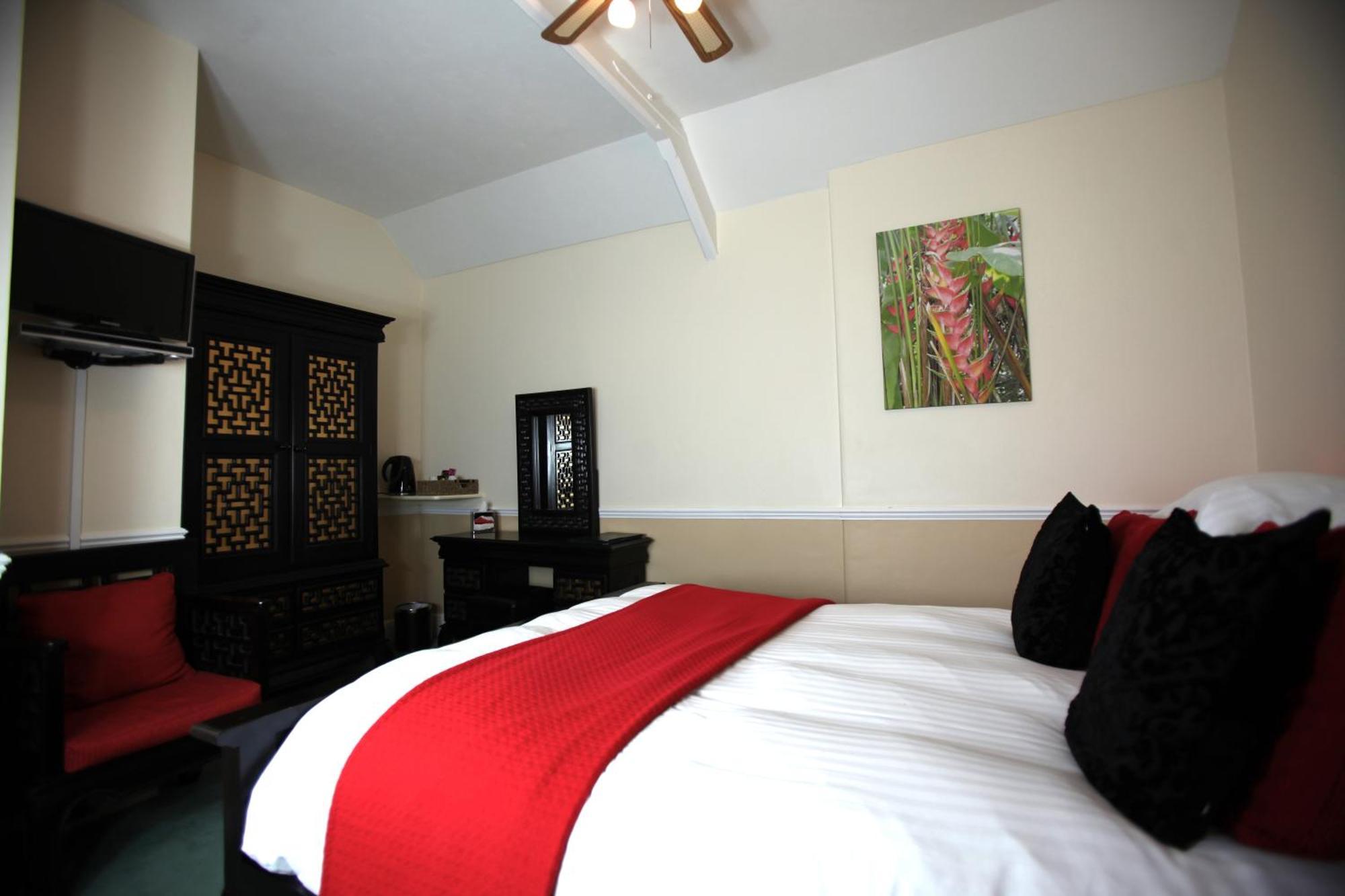 Fernhill Hotel Λάιμ Ρέγκις Εξωτερικό φωτογραφία